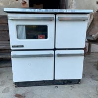 Stufa a legna “putagè”