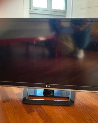 LG 32LS5600