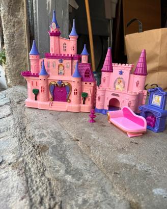 castello giocattolo rosa