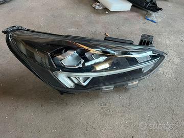 Faro Anteriore Destro Full LED Ford Focus MK4