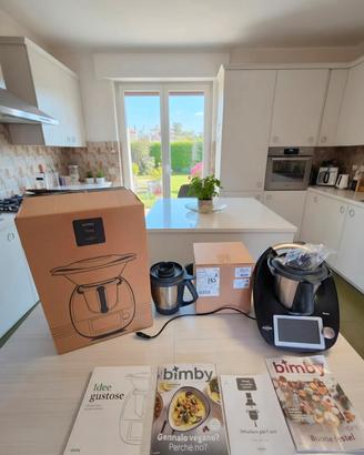 Bimby TM6 Vorwerk "Black Edition"  con Fattura