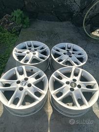 Cerchi in lega da 15 FIAT PUNTO