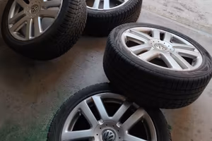 Gomme invernali Nokian 225/45 R17