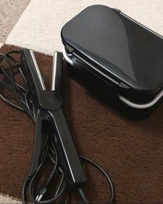 Piastra per capelli Ga.Ma + organizer bianconero 