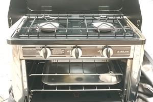 Forno e fornello campeggio