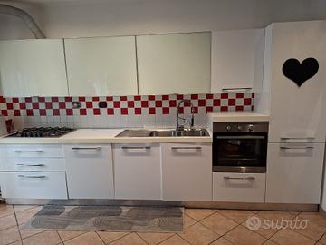 Cucina completa 3,90 m con elettrodomestici 