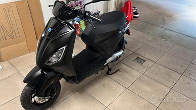 Piaggio 1 (One) Forever Black - Elettrico