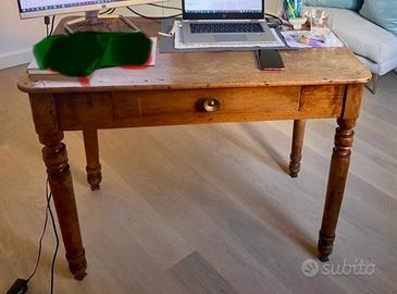 Tavolino fine 800 - provenienza bassa padana