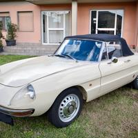 Alfa romeo spider 1.6cc osso di seppia 1967