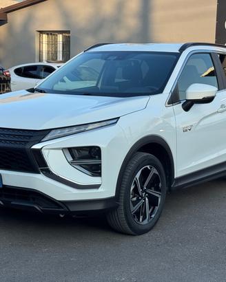 Mitsubishi Eclipse Cross 2.4 MIVEC 4WD PHEV Intens