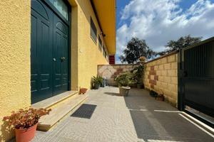 4 LOCALI A CISTERNA DI LATINA