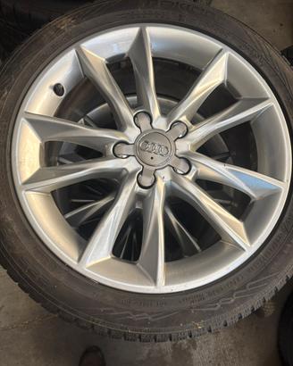 Cerchi Audi. Con gomme invernali