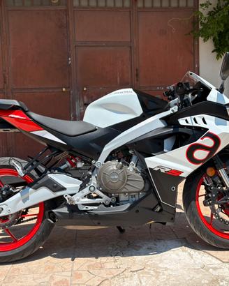 Aprilia rs 457