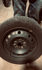 4 cerchi in ferro Toyota Auris