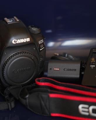 Canon 5D Mark IV Perfettamente Funzionante