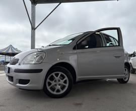 Toyota Yaris 1.4 tdi D-4D cat 5 porte