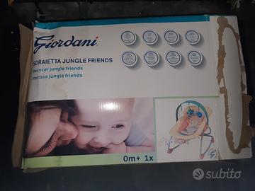 dondolo per bambina/o con  giochini sospesi