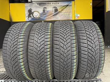 4 Gomme Goodyear 215/60R16 Invernali 90% Residui