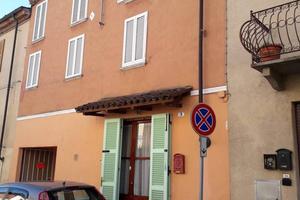 Rustico / Casale di 130 m² con 5 locali e box auto