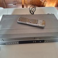 lettore vhs/dvd Hitachi