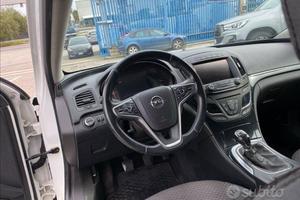 Opel insignia 2000 CDTI 2015