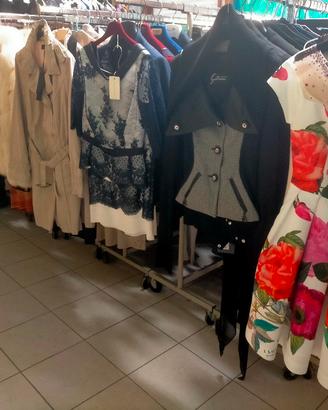 stock abbigliamento donna 