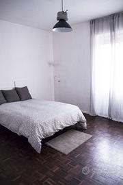 singola con bagno privato  MM Ca'Granda