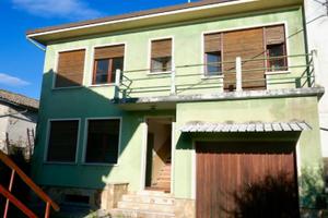 LUMINOSA CASA BICAMERE CON GIARDINO: ideale per...