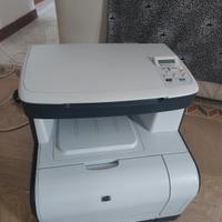 Hp cm1312 stampante laser colori con difetto 