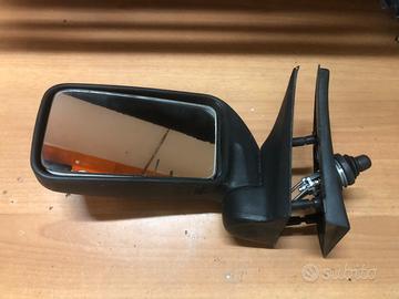 Specchietto e altri ricambi lancia y 10