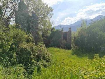 Rustico / Casale di 120 m² con 1 locale e box auto