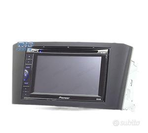 CORNICE NERA PER AUTORADIO 2-DIN PER TOYOTA AVENSI