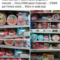 Stoccaggio vari . entra nelle foto