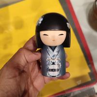 bambolina geisha  in legno da collezione 