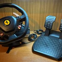 Volante Thrustmaster