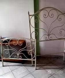 Letto di ferro una piazza vintage verde regalato