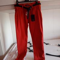 pantalone rosso