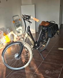 bicicletta e bike benelli luxury