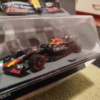 modellino F1 redbull rb19 Max Verstappen 