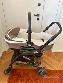 Passeggino intercambiabile con accessori