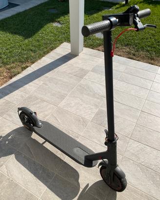 Monopattino elettrico Xiaomi M365