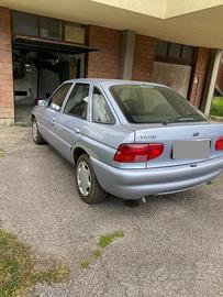 Auto ford escort
