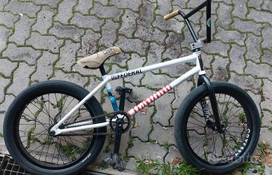 bmx assemblata frestyle 