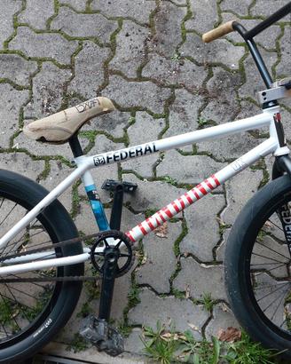 bmx assemblata frestyle 