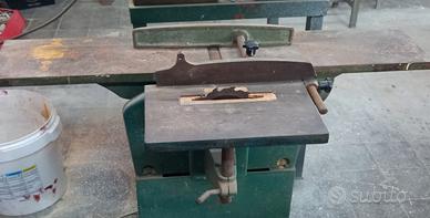 Attrezzatura vetreria e stock vetri e specchi