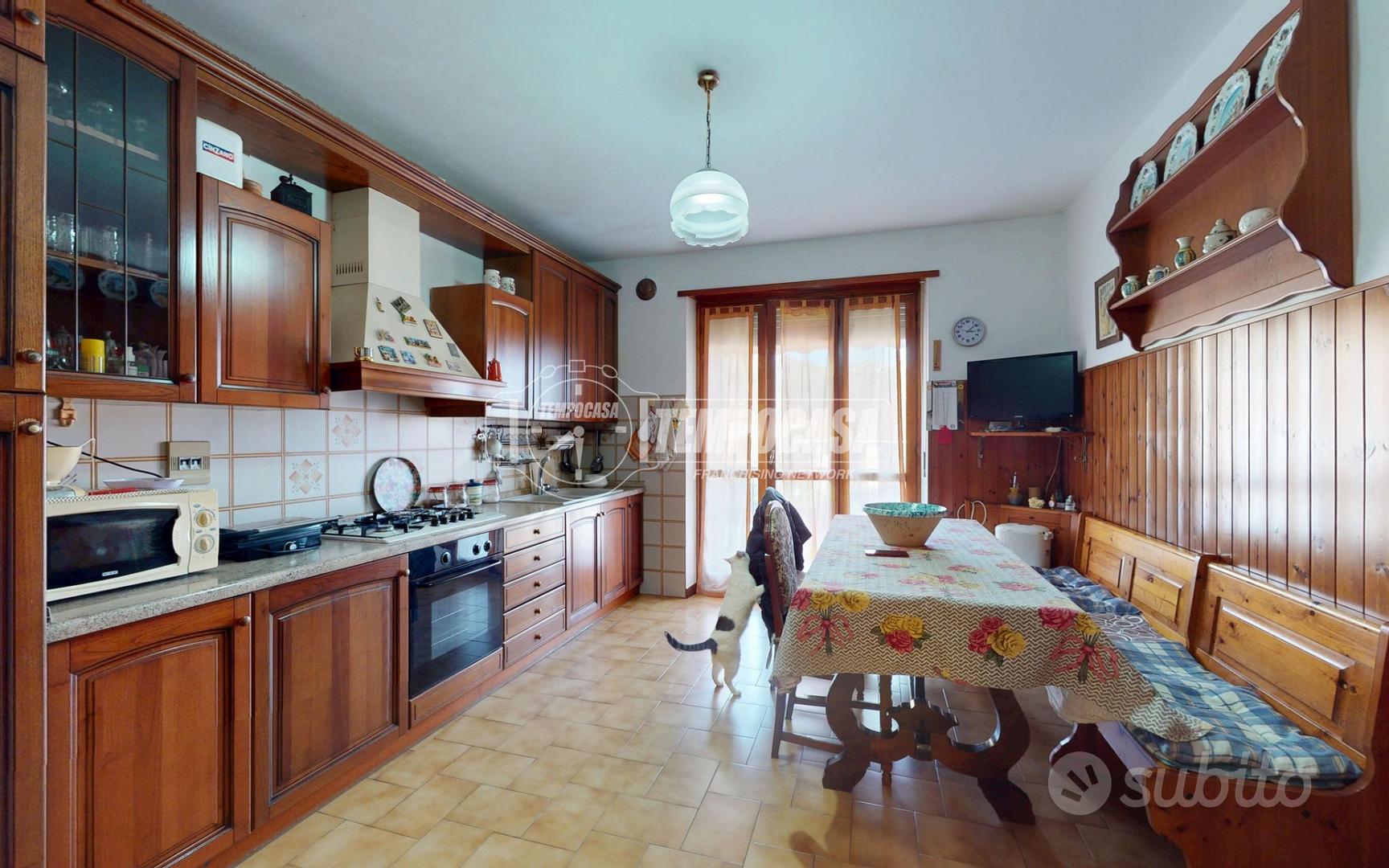 Apartment in Santa Vittoria d'Alba, Cinzano - Vista 5