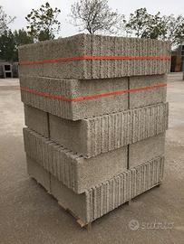 Blocchi di lapillo/pignatte forati vibrocompressi