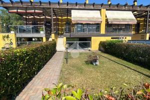 VILLA A SCHIERA A BOVOLONE