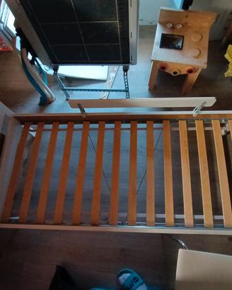 letto Ikea con sponda e materasso 