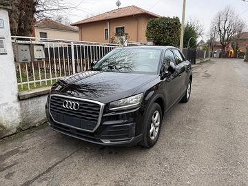 Auto Audi Q2